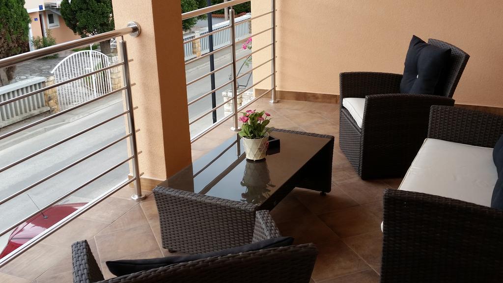 Apartments Villa Nona Umag Exterior foto